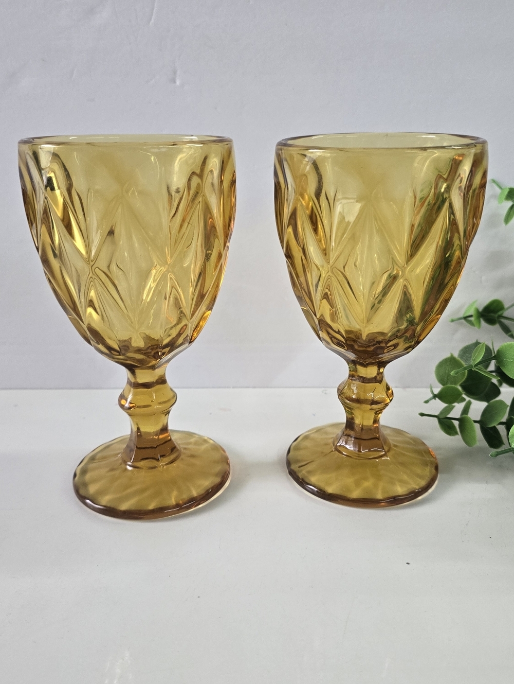 V I N T A G E:: Amber Diamond Cut Wine Goblet Drinking Glassware 2pc